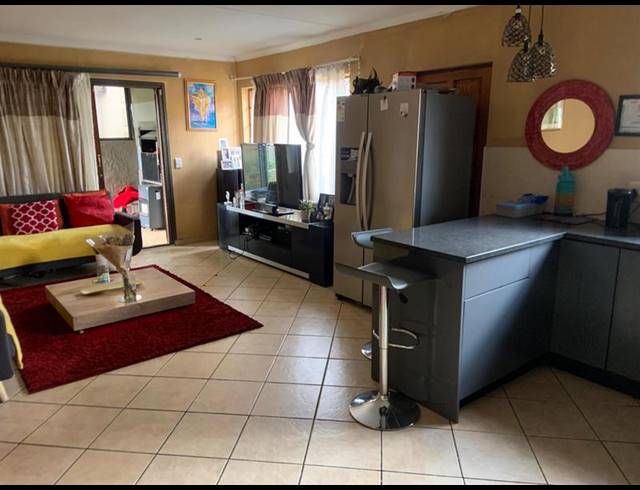 3 BEDROOM HOUSE FOR SALE IN THE REEDS